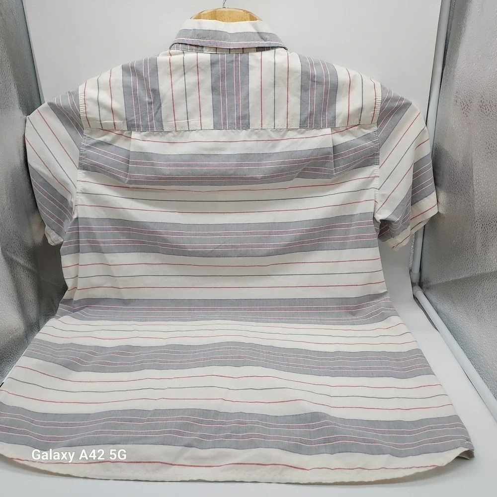 The North Face Mens Medium Striped Short Sleeve Button Down Shirt Grey Red White